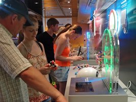 Beim diesjährigen Würzburger Campusfestival kamen große und kleine Besucher in der multimedialen Ausstellung der mobilen Erlebniswelt BIOTechnikum gleichermaßen auf ihre Kosten.